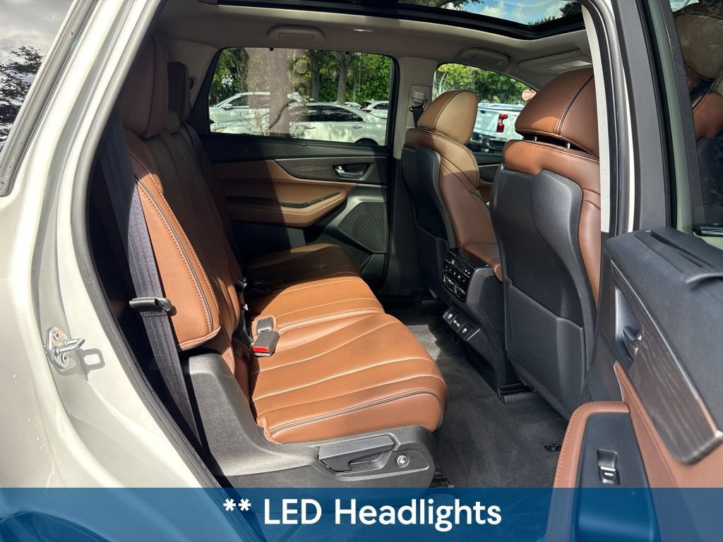 Certified 2023 Acura MDX w/ Advance Package AWD/4WD image 18