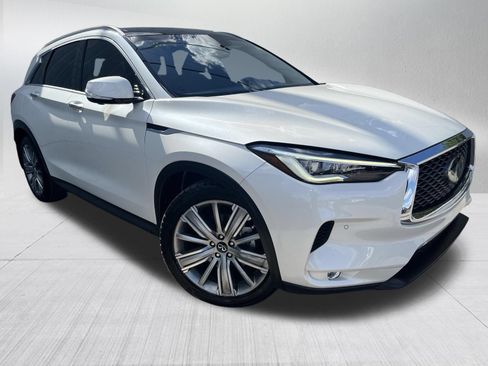 Used 2021 INFINITI QX50 Sensory FWD image 3