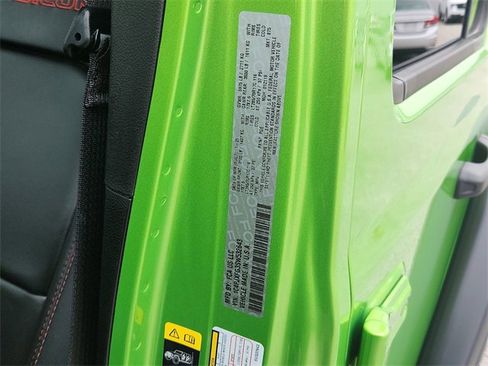 Used 2025 Jeep Wrangler Rubicon w/ Safety Group image 12