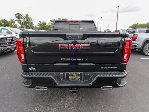 New 2026 GMC Sierra 1500 Denali w/ Denali Reserve Package AWD/4WD image 8