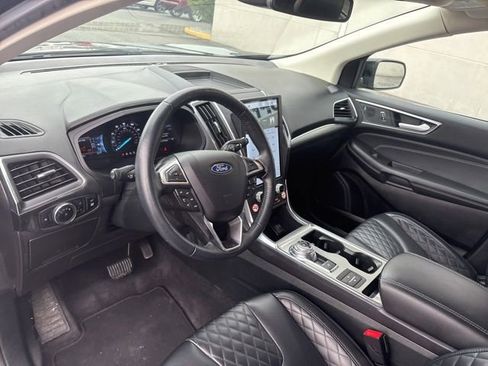 Used 2024 Ford Edge Titanium image 20