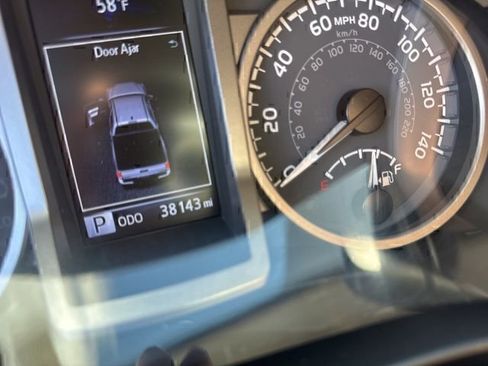 Certified 2023 Toyota Tacoma 4x4 Double Cab w/ Trail Edition image 21