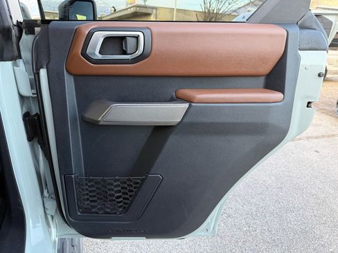 Used 2021 Ford Bronco Outer Banks image 32