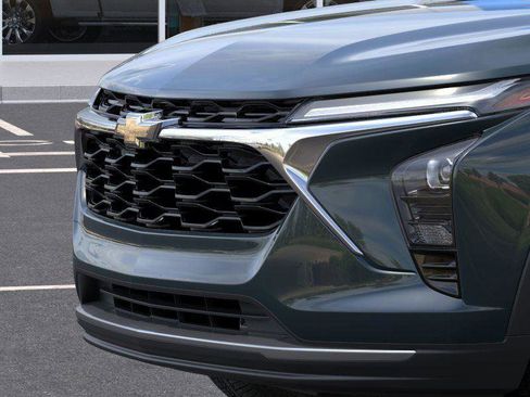 New 2026 Chevrolet Trax LT w/ Driver Confidence Package image 13