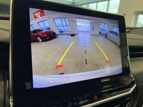 Used 2025 Jeep Compass Trailhawk image 22