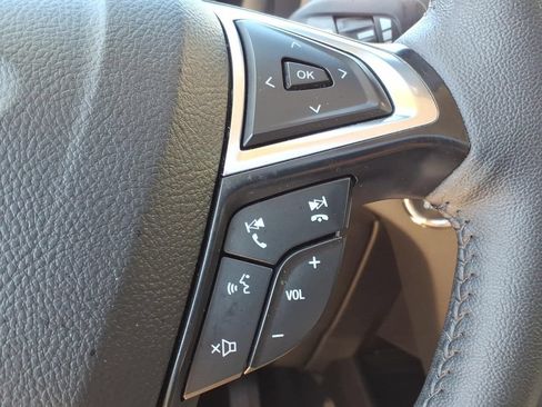 Used 2023 Ford Edge SEL w/ Convenience Package AWD/4WD image 9