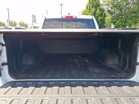 Used 2022 RAM 1500 Limited w/ Night Edition AWD/4WD image 18