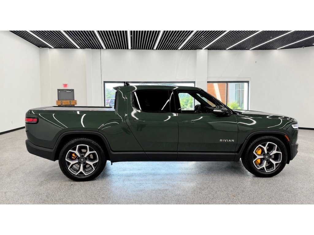 Used 2022 Rivian R1T Adventure AWD/4WD image 4