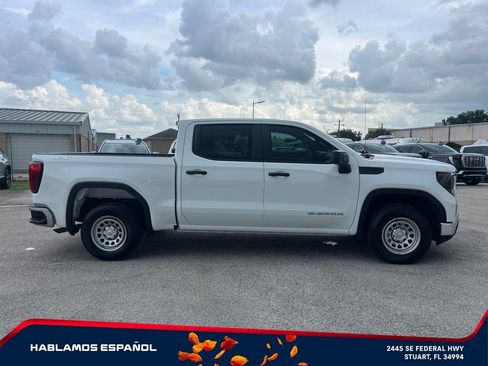 Used 2024 GMC Sierra 1500 Pro w/ Pro Value Package AWD/4WD image 8