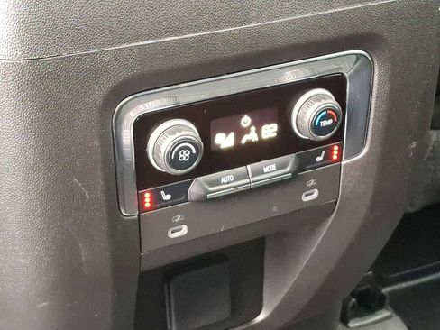 Used 2023 Chevrolet Tahoe Premier image 13