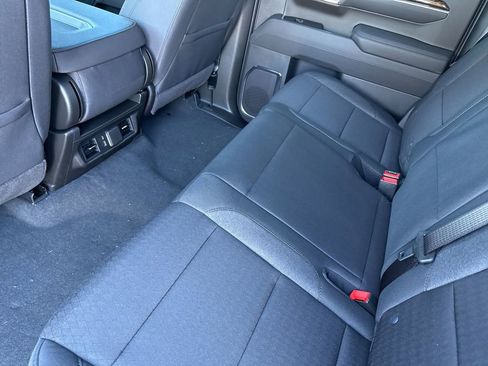 New 2026 GMC Sierra 1500 SLE w/ LPO, Black Badging Package image 11