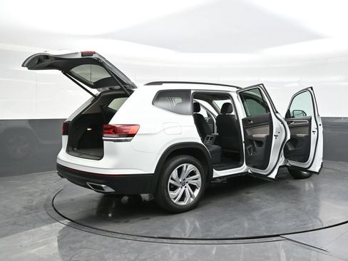 Used 2023 Volkswagen Atlas SE w/ Panoramic Sunroof Package AWD/4WD image 50