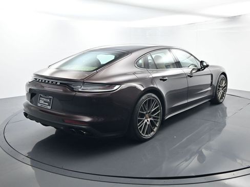 Used 2023 Porsche Panamera Platinum Edition image 14