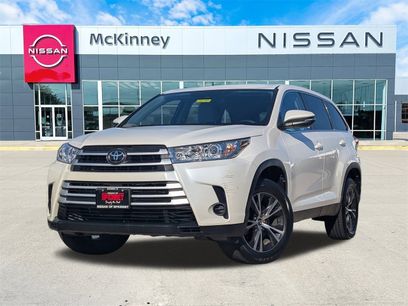 Used 2019 Toyota Highlander LE