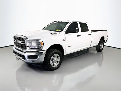 Used 2022 RAM 3500 Tradesman AWD/4WD image 3