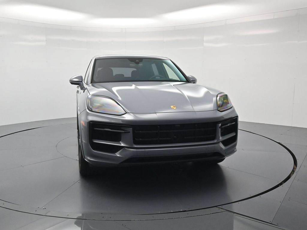 Certified 2026 Porsche Cayenne GTS AWD/4WD image 49