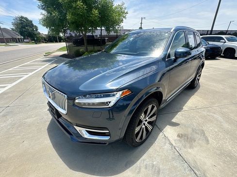 Used 2024 Volvo XC90 B6 Ultimate w/ Protection Package Premier AWD/4WD image 5