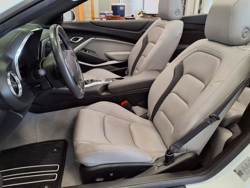 Used 2019 Chevrolet Camaro LT w/ RS Package RWD image 17