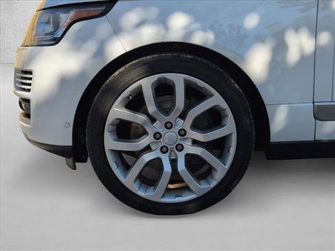 Used 2016 Land Rover Range Rover Supercharged image 26