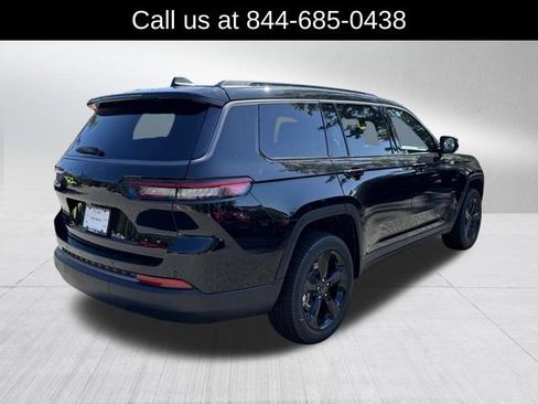 New 2027 Jeep Grand Cherokee L Limited AWD/4WD image 5
