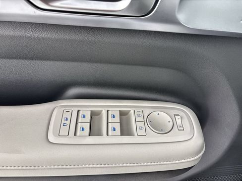 New 2026 Hyundai Santa Fe SEL FWD image 15