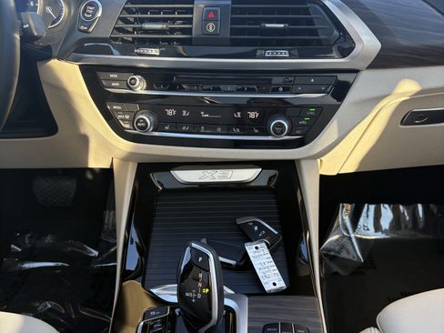 Used 2019 BMW X3 xDrive30i w/ Premium Package image 19