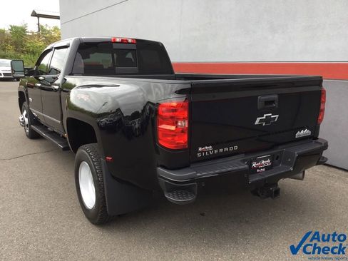 Used 2016 Chevrolet Silverado 3500 High Country w/ Duramax Plus Package image 7