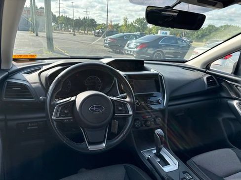 Used 2019 Subaru Crosstrek 2.0i Premium w/ Popular Package #2 AWD/4WD image 9