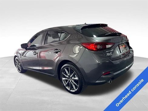 Used 2018 MAZDA MAZDA3 Touring image 7
