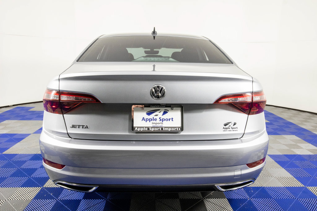 Used 2020 Volkswagen Jetta R-Line FWD image 7