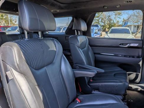 Used 2024 Hyundai Palisade Calligraphy image 36