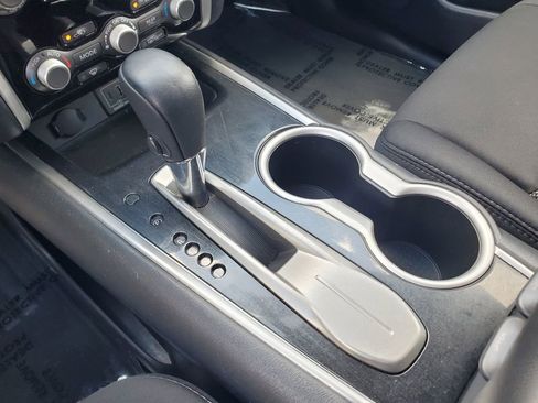 Used 2019 Nissan Pathfinder SV FWD image 31