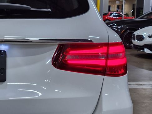 Used 2019 Mercedes-Benz GLC 300 image 22