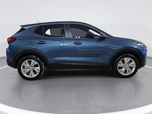 Used 2024 Buick Encore GX Preferred image 2