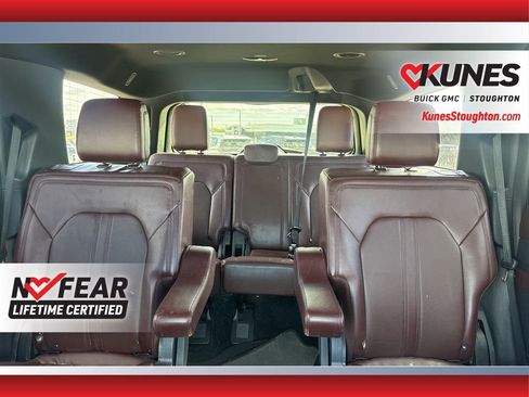 Used 2022 Ford Expedition Limited AWD/4WD image 32