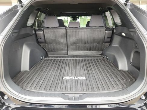 Certified 2023 Toyota RAV4 SE w/ Convenience Package AWD/4WD image 22