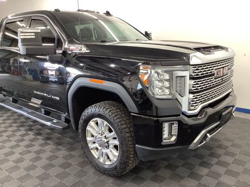 Used 2021 GMC Sierra 2500 Denali w/ Denali Ultimate Package AWD/4WD image 28