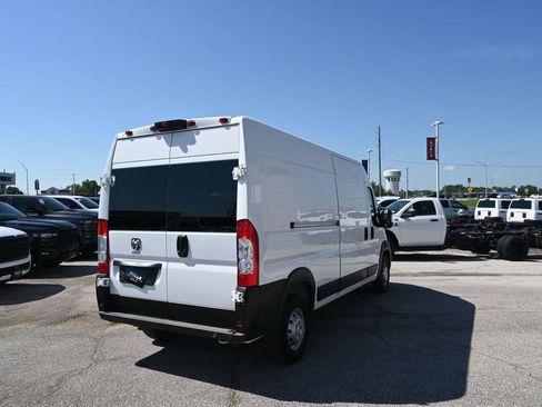Used 2023 RAM ProMaster 2500 FWD image 6