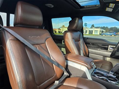 Used 2011 Ford F150 Platinum w/ Max Trailer Tow Pkg image 9