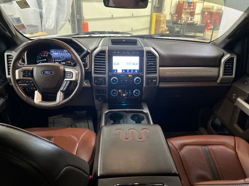 Used 2020 Ford F250 King Ranch w/ King Ranch Ultimate Package image 30