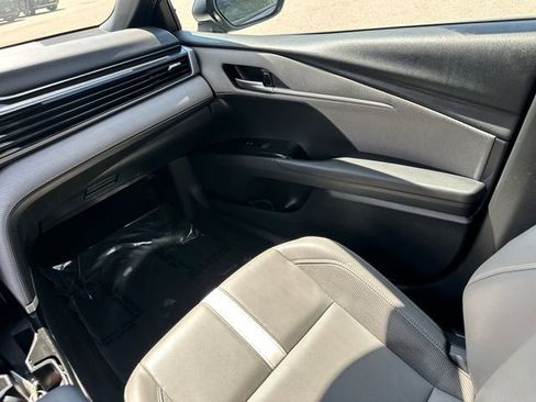 Certified 2025 Toyota Camry SE w/ Convenience Package FWD image 24