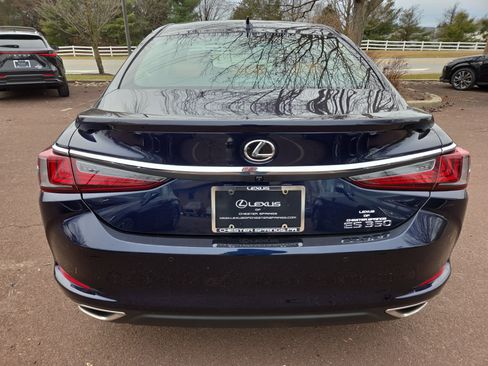 New 2025 Lexus ES 350 w/ Premium Package image 3