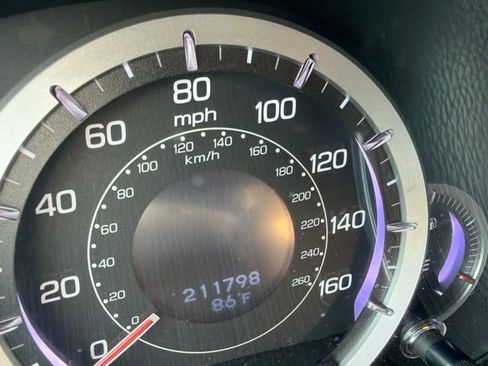 Used 2012 Acura TSX w/ Technology Package FWD image 16