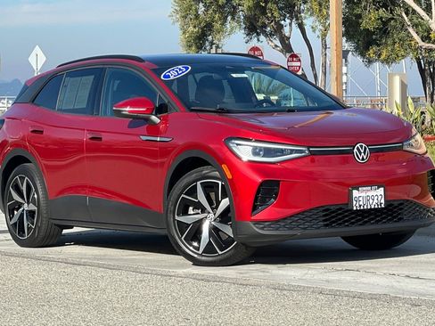 Used 2023 Volkswagen ID.4 Pro S image 2