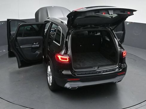 Used 2022 Mercedes-Benz GLB 250 4MATIC image 52