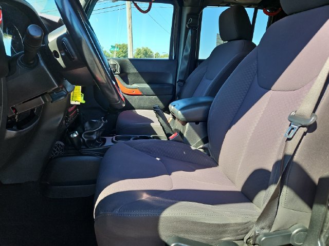 Used 2013 Jeep Wrangler Unlimited Sport AWD/4WD image 24
