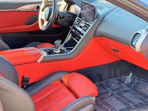 Used 2023 BMW M850i xDrive Coupe image 28