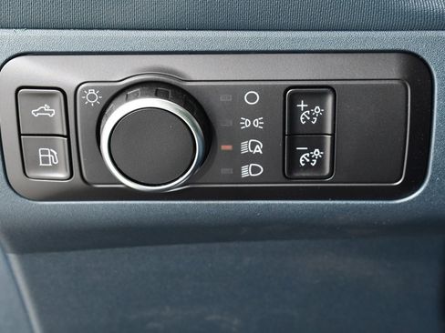 New 2025 Ford Maverick XLT w/ Equipment Group 301A image 32