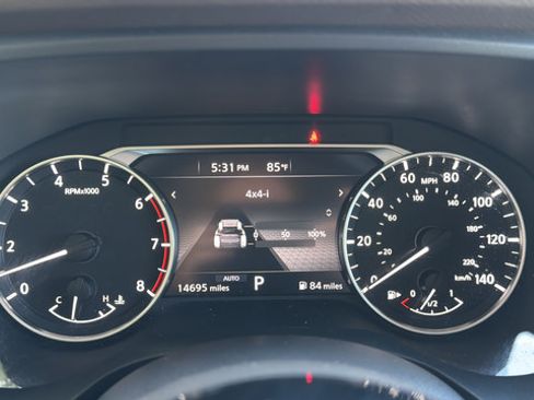 Used 2023 Nissan Rogue SV AWD/4WD image 28