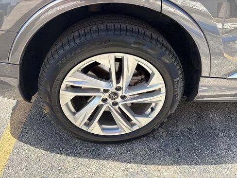 Used 2021 Audi Q7 3.0T Premium Plus w/ Executive Package AWD/4WD image 11
